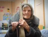 Лидија има 98 години и цел свет зборува за неа: Полицијата ја видела со бастун и папучи на пат, а потоа открила својата неверојатна приказна (фото/видео)