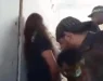 (ВОЗНЕМИРУВАЧКО) Видео од борците на Хамас како тепаат женски заложници: Облеани со крв и модринки по цело тело додека ги туркаат и врзуваат со лисици