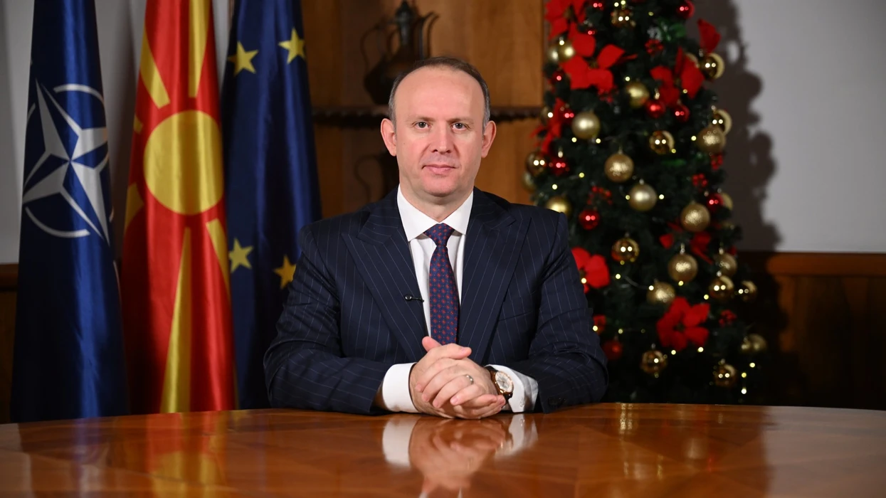 Гаши: Божиќ е можност да се нагласи важноста на меѓусебното почитување, коегзистенцијата и општествената хармонија