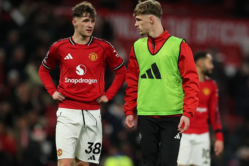 Невидена ситуација: Новиот тренер на Манчестер Јунајтед може да испрати два сина на теренот