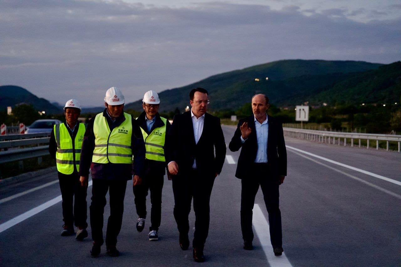 Николоски:Автопатот Охрид-Кичево се гради и ноќе – од утре во функција клучката Требеништа
