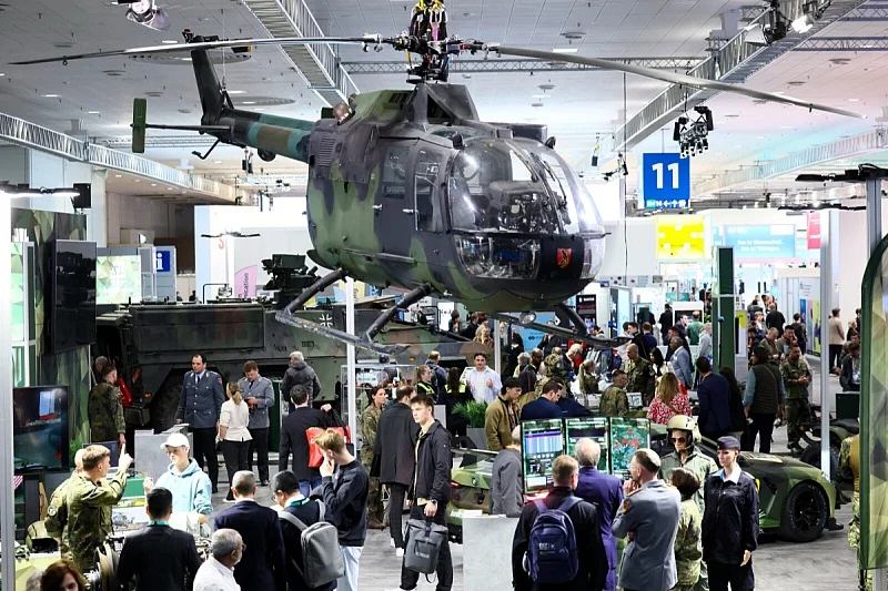 Највисоките британски и германски воени претставници во невиден апел: Да бидеме подготвени за војна со Русија