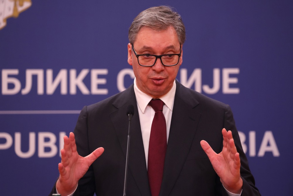 Вучиќ за РТС: Парламентарни избори до 10 јули, или од септември до крајот на годината