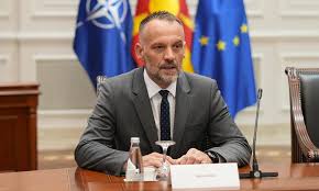 Опозицијата го бараше вицепремиерот Фетаи, не доби одговор дали зема плата и кој му ги плаќа патувањата