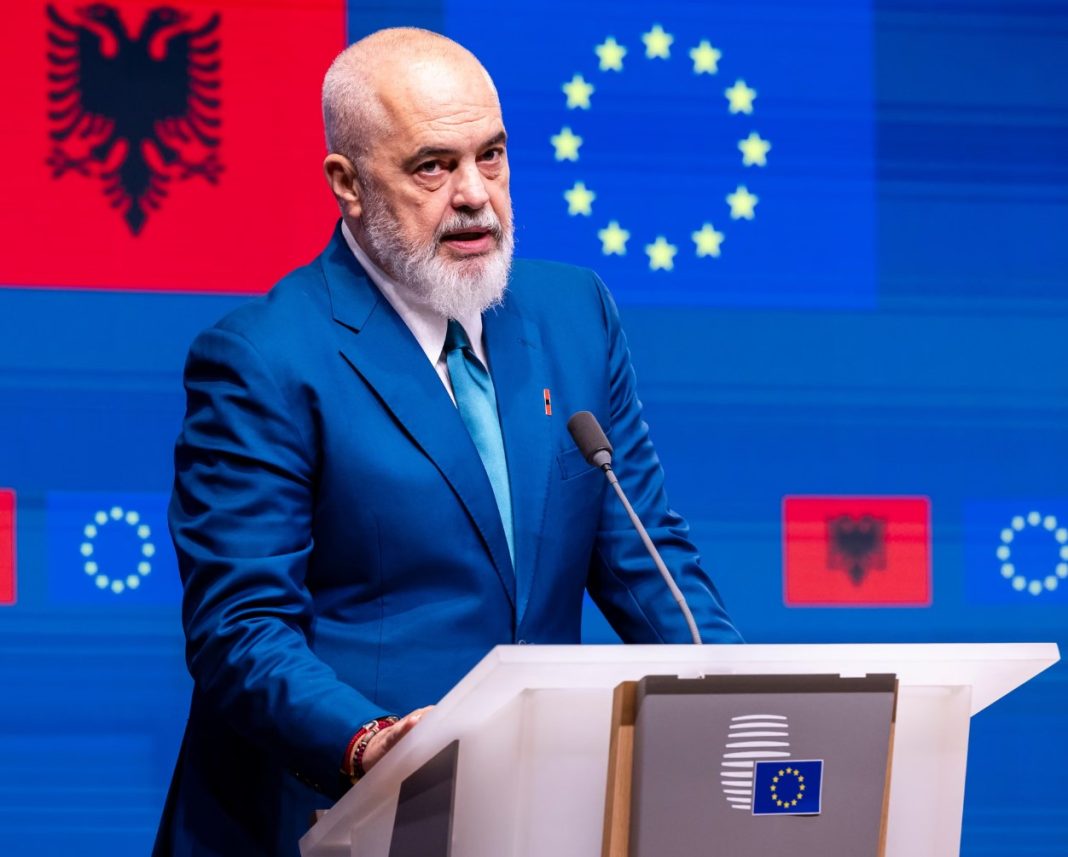 Рама: ЕУ направи грешка што преговорите со Русија им ги препушти на САД