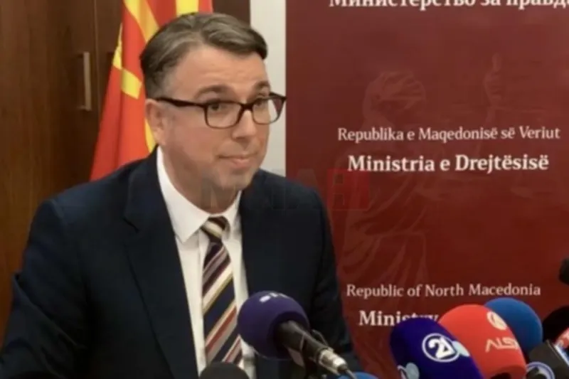Реакција на министерот за правда Филков за протестите за полагање на правосуден испит на албански јазик