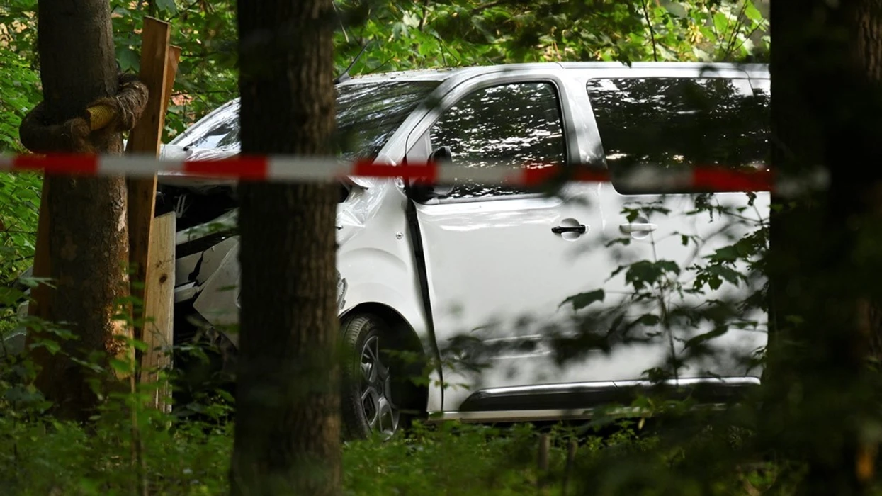 Еден загинат, 16 повредени во напад со комбе врз толпата на парадата на гордоста во Берлин