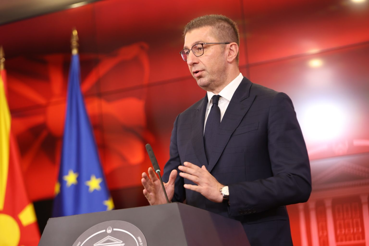 Мицкоски: Македонија е меѓу државите кои не добија дополнителни царински давачки од САД