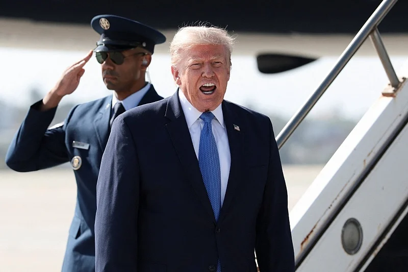 Трамп се соочува со историска одлука за Иран: Тој е во војна во која не може да си дозволи ниту да победи ниту да изгуби