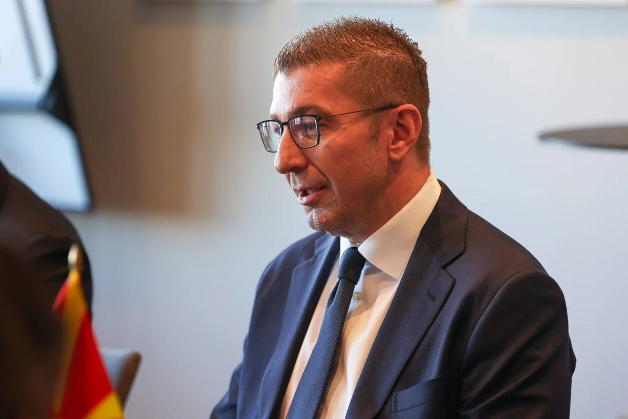 Мицкоски: Правата на Бугарите во Македонија се загарантирани со Уставот, но истото не се случува со Македонците во Бугарија